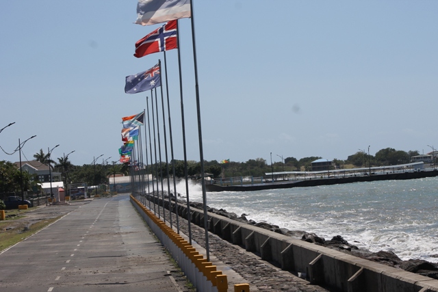 The Samuel Hunkins Drive and the Charlestown Pier remain closed on March 05, 2018 due to high surf