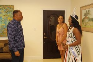 Hon. Mark Brantley, Premier of Nevis welcomes Ms. Shellisa Nanton of St. Vincent and the Grenadines, the reigning Flow Miss Caribbean Culture Queen and Ms. Renee Wilkerson, Co-Chairperson of the Flow Miss Caribbean Culture Queen Pageant to his Pinney’s office on August 02, 2019